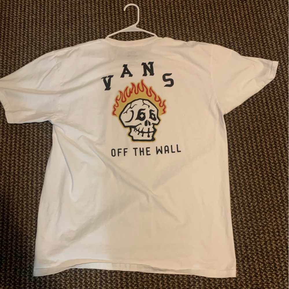 Vans skull on fire 🔥 Tee